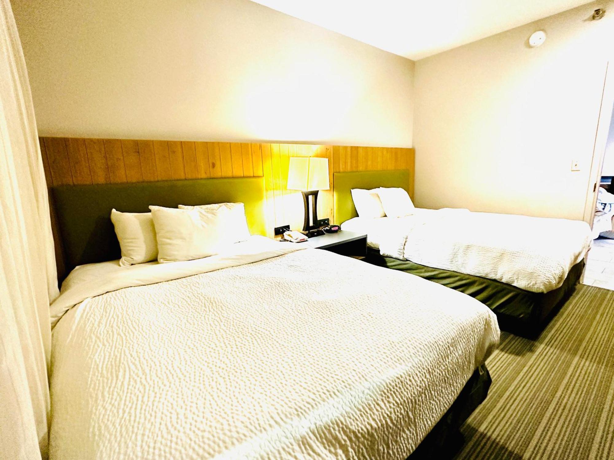 Radiant And Hotel